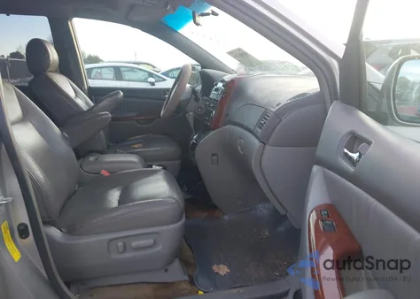 2005 Toyota Sienna Xle from USA, damaged, VIN 5TDZA22C95S237601